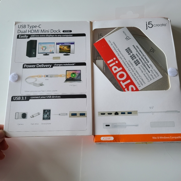 J5 Create USB type C mini dock - Picture 2 of 4